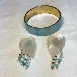 FINAL SALE PRICE 2 Piece Turquoise MOP Bracelet & Leaf ER’s